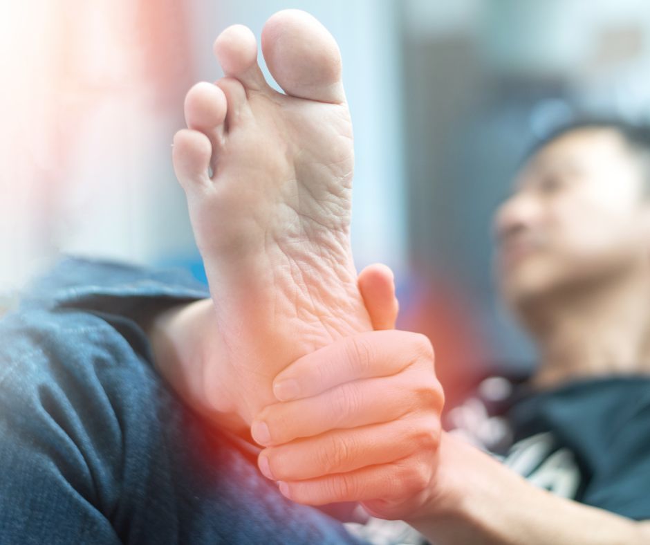 Bolesť spodnej časti chodidla: Príčiny, liečba a prevencia