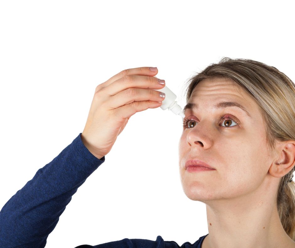 V niektorych pripadoch moze lekar predpisat antibakterialne kvapky alebo masti na miestne pouzitie