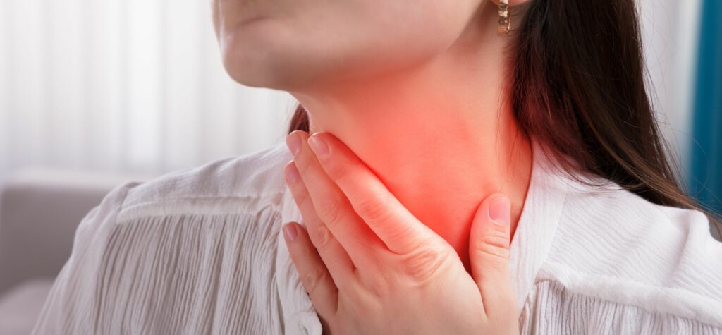 Bolesť hrdla pri prehĺtaní – 10 praktických tipov na liečbu